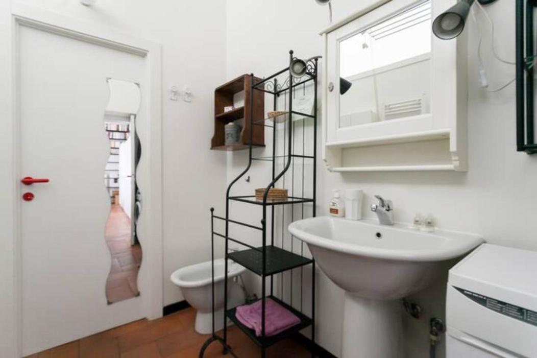 Porta Ticinese Cozy Apartment Con Balcone Mailand Exterior foto